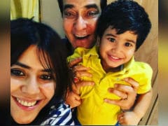 Baby Laksshya With <i>Bua</i> Ekta Kapoor And Grandfather Jeetendra. That's A Cute Pic