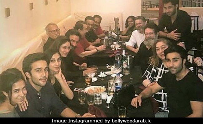 How Kareena, Saif And The Kapoors Celebrated Shashi Kapoor's Birth Anniversary