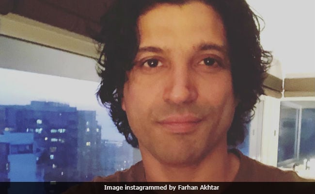 Farhan Akhtar Deletes His Facebook, Doesn't Say Why. We Think It's Because Of Data Scandal