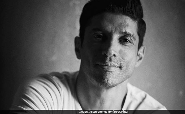 Will Farhan Akhtar Play A Cop In Shah Rukh Khan's <i>Don 3</i>? Here's What He Said