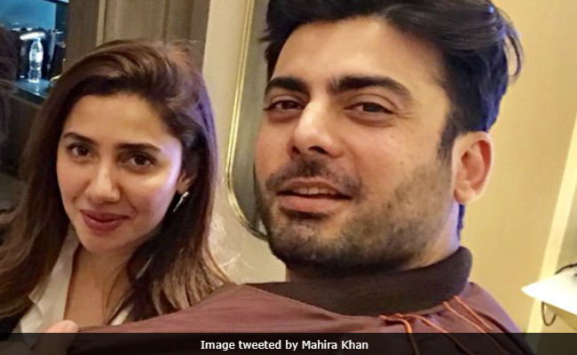 Viral: Mahira Khan And Fawad Khan's Selfie Is Driving The Internet Insane