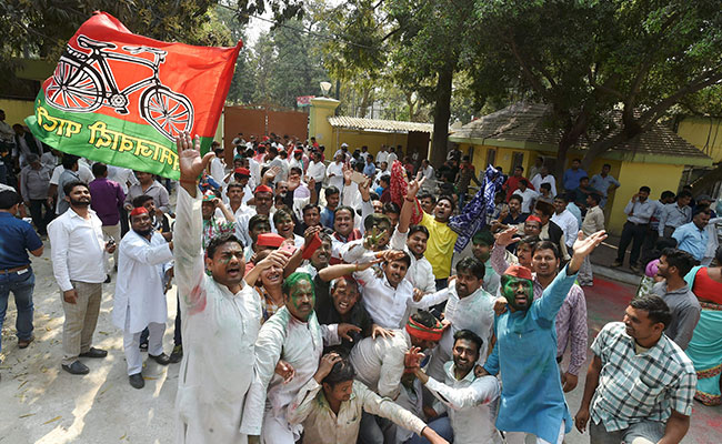 Yogi Adityanath's Gorakhpur Shocks BJP, Samajwadi Party Wins 2 Seats