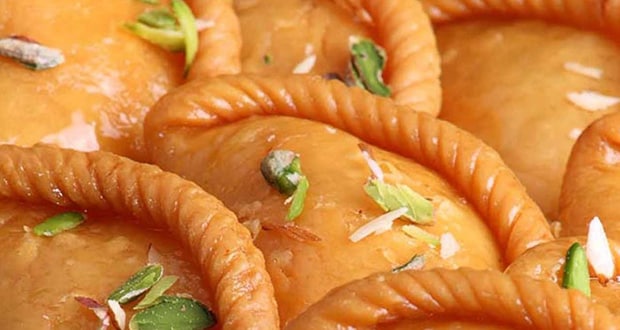 Gujiya Recipe How To Make Gujiya Holi Sweets