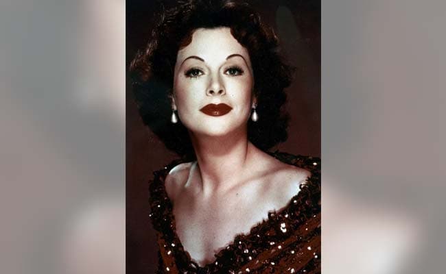 Hollywood Femme-Fatale Hedy Lamarr's Double Life As A Scientist, Inventor