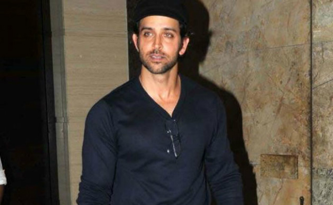 <I>Super 30</I> Star Hrithik Roshan Rebukes PR Agencies For 'Frivolous Use Of His Name'