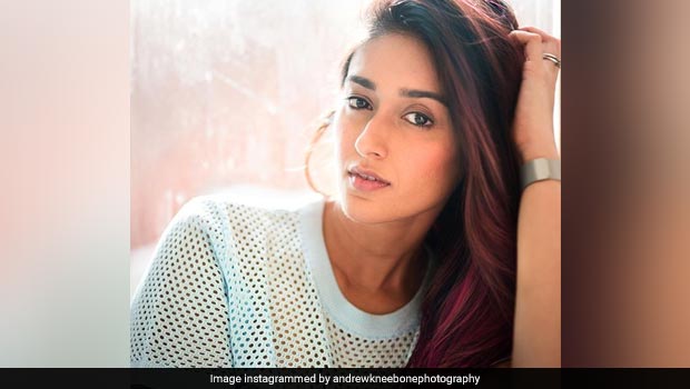 Ileana D'Cruz Schools Us In The Art Of Making A Low Calorie Summer Fruit Bowl!