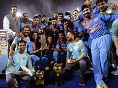 Nidahas Trophy Final, India vs Bangladesh: Dinesh Karthik's Last Ball Six Helps India Beat Bangladesh, Clinch Title
