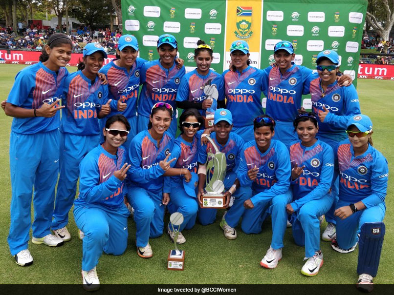 Amitabh Bachchan Makes Error In Tweet Praising India Womens Cricket Team, Apologises
