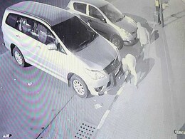 दिल्ली में इलेक्ट्रॉनिक्स पर हाथ साफ करने वाला 'इनोवा गिरोह' सक्रिय, वारदातों का तरीका खास दिल्ली में इलेक्ट्रॉनिक्स पर हाथ साफ करने वाला 'इनोवा गिरोह' सक्रिय, वारदातों का तरीका खास