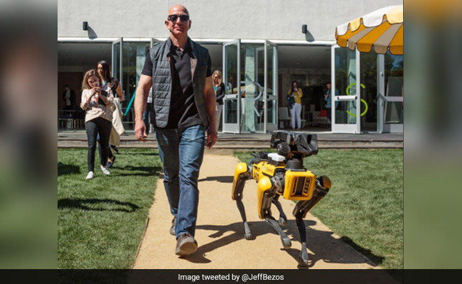 Amazon Founder Jeff Bezos Walks His Robot Dog. It Can Even ...