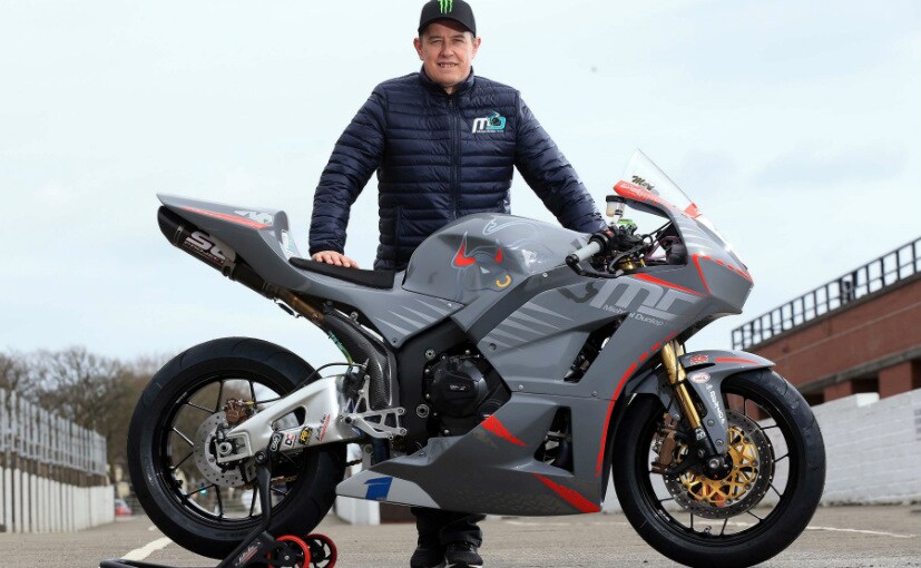 23-time Isle of Man winner John McGuinness will be part of Michael Dunlop's team for 2018