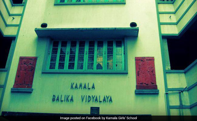 Kolkata School Accuses 10 Students Of Being Lesbians, Parents In Uproar
