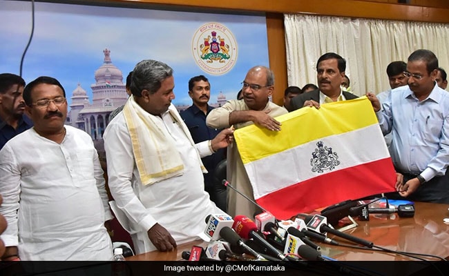 karnataka-ready-with-its-flag-to-ask-centre-to-clear-tricolour