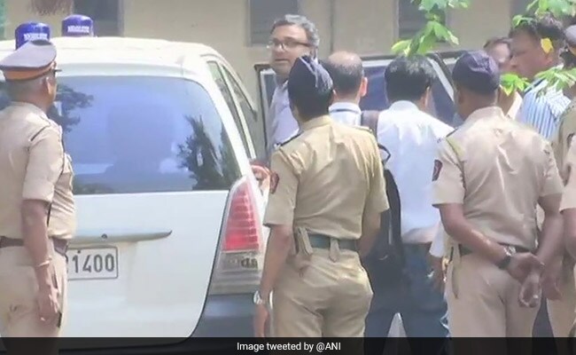 Karti Chidambaram, Indrani Mukerjea Face Off In Mumbai Jail, CBI Records