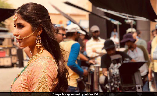 Katrina Kaif Emanates Royalty On The Sets Of <i>Zero</i>. See Pic