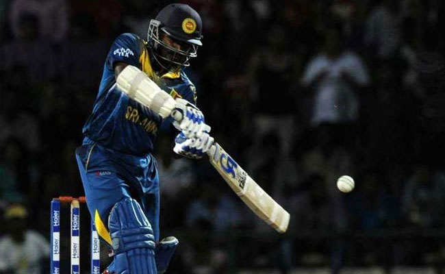 IND vs SL Live: शिखर धवन के 90 रन पर भारी पड़ी कुशल परेरा की तूफानी पारी, श्रीलंका 5 विकेट से जीता