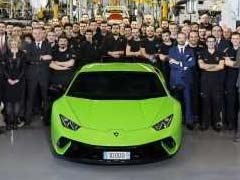 10,000th Lamborghini Huracan Rolls Off Assembly Line