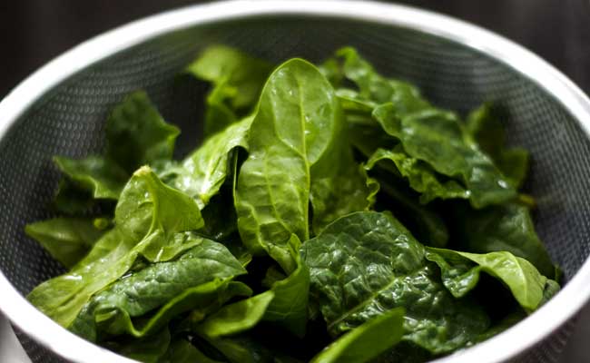6 Leafy Green Vegetables To Add To Your Meals Today