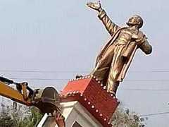 त्रिपुरा में दो दिन में दूसरी बार गिराई गई लेनिन की मूर्ति, विपक्ष ने ऐसी घटनाओं के लिए भाजपा को ठहराया जिम्मेदार