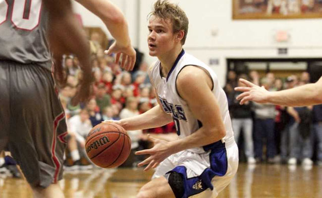 US High School Basketball Star Breaks Scoring Record, Goes Viral For Dunks