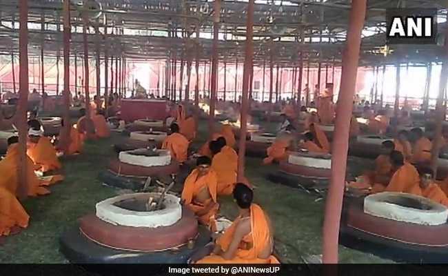 50,000 kg Of Wood To Be Burnt In Anti-Pollution Havan In UP