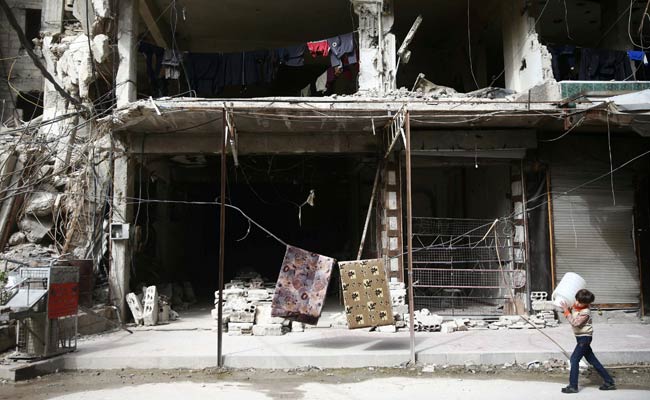 Syria Army Cuts Off Main Rebel Town In Ghouta As Number Of Deaths Tops 1,000