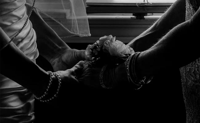 Mother-Daughter Relationship: 3 Little Steps To Heal A Strained One