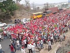 Mumbai Braces For Big Showdown As Farmers' March Swells To 35,000