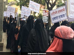 Executive Order To Make Triple <i>Talaq</i> An Offence Cleared: LIVE Updates Executive Order To Make Triple <i>Talaq</i> An Offence Cleared: LIVE Updates