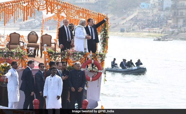 With Chants of Ramayan, PM, Emmanuel Macron Sail Down Ganga At Varanasi