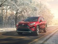 New York Auto Show 2018: Toyota RAV4 Unveiled
