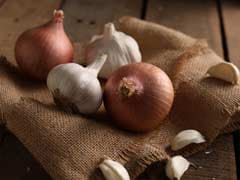 7 Ingenious Ways To Get Rid Of Bad Breath From Onion And Garlic