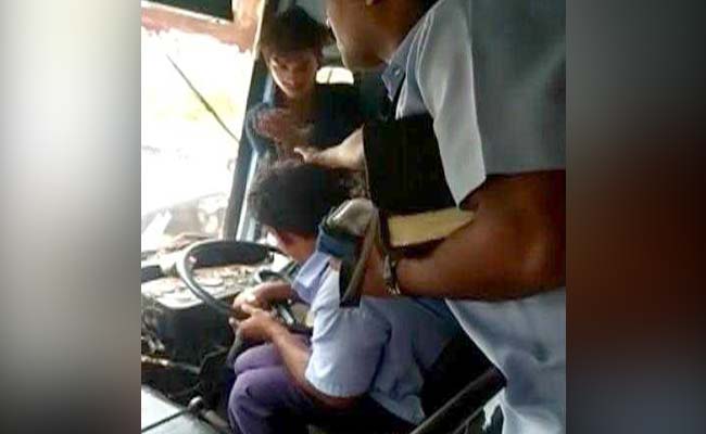 Bus Driver Beaten Up For Overtaking "Dangerously" In Kerala's Pallakad