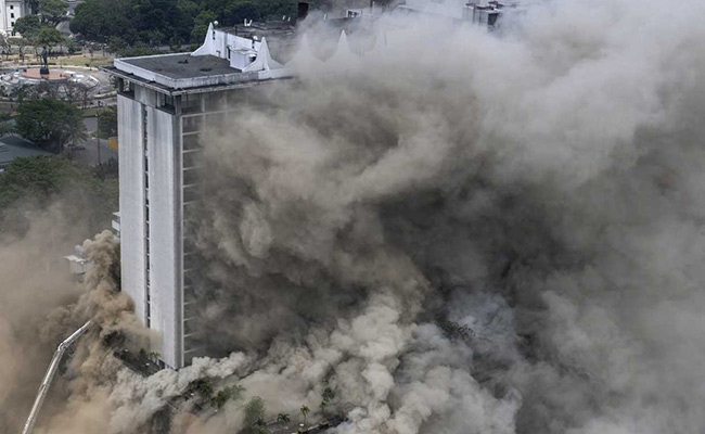 5 Killed In 24-Hour Philippine Hotel Waterfront Pavilion Blaze