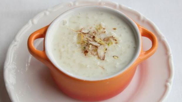 Five Phirni Recipes: मीठा खाने के हैं शौकीन तो ट्राई करें ये पांच फिरनी रेसिपीज