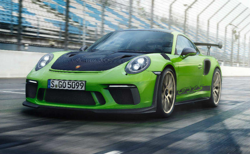 Geneva 2018 Porsche 911 Gt3 Rs Unveiled Carandbike