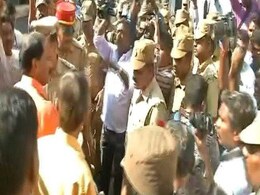 High Drama At Puducherry Assembly, Marshals Bar Entry To 3 Lawmakers High Drama At Puducherry Assembly, Marshals Bar Entry To 3 Lawmakers