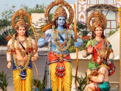 Ram Navami: इन 9 मैसेजेस से दें राम भक्तों को बधाई, जानें क्यों एक ही दिन मनाते हैं राम नवमी और नवरात्रि
