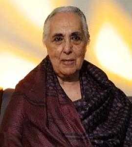 JNU নিয়ে ক্ষোভ, ঐতিহাসিক রোমিলা থাপারের কাছে নতুন করে সিভি চাইল কর্তৃপক্ষ!