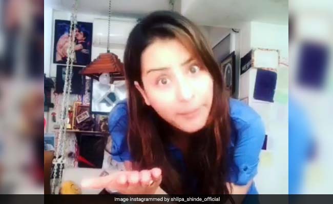 Shilpa Shinde ने बाबूराव स्टाइल में मारा ऐसा धांसू डायलॉग, Video देख कहेंगे OMG!