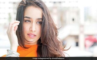 Shraddha Kapoor's Cheat Meal From The Mountains Are All Things Good and Greasy