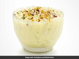 रेगुलर श्रीखंड को खाना भूल जाएंगे आप अगर एक बार ट्राई कर लिया ये रूहअफजा फ्लेवर श्रीखंड, यहां देखें रेसिपी रेगुलर श्रीखंड को खाना भूल जाएंगे आप अगर एक बार ट्राई कर लिया ये रूहअफजा फ्लेवर श्रीखंड, यहां देखें रेसिपी