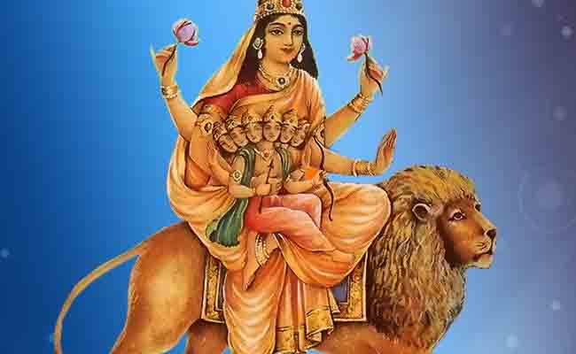 Navratri 2019 Day 5: नवरात्रि के पांचवें दिन पूजी जाती हैं स्‍कंदमाता,जानिए पूजा विधि, मंत्र, भोग और आरती