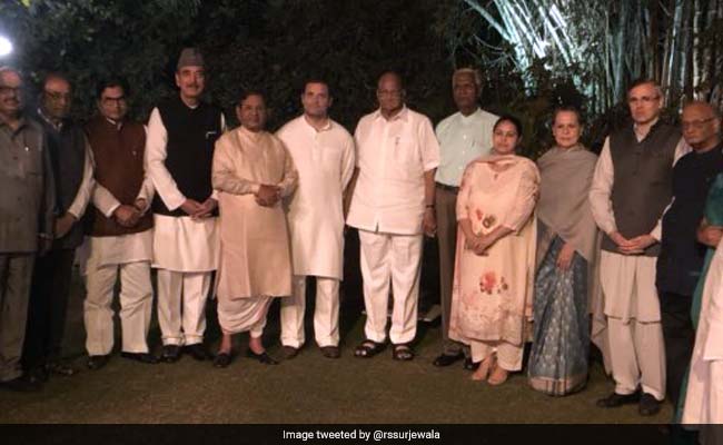 Rahul Gandhi Meets Sharad Pawar Hours After BJP's Bypoll Defeat