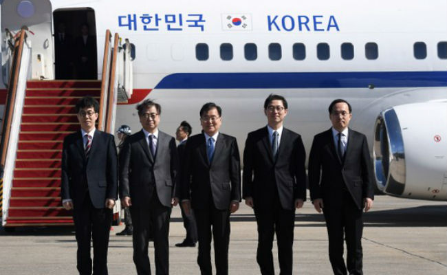 South Korean Delegation Meets Kim Jong Un In North Korea For Talks About Talks