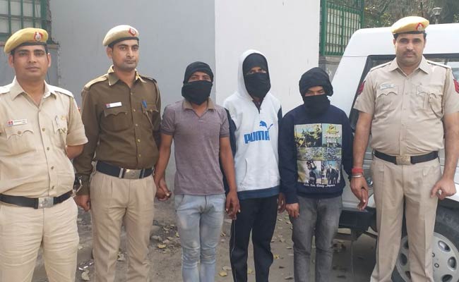 चोरी का विरोध करने पर पिता-पुत्र पर जानलेवा हमला करने वाले आरोपी चढ़े पुलिस के हत्थे