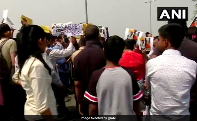 Delhi Student's Suicide: Education Ministry Seeks Report, Parents Protest