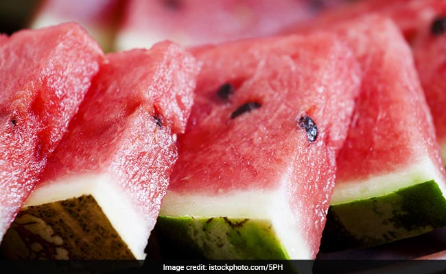 Cucumber, Yogurt & Other Foods That Will Help You Stay Cool Through Summer