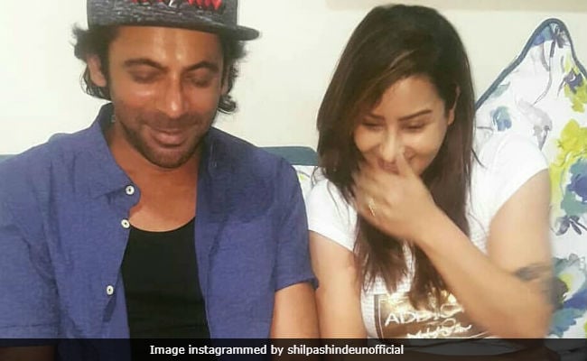 All You Want To Know About Sunil Grover And Shilpa Shinde's Probable Show