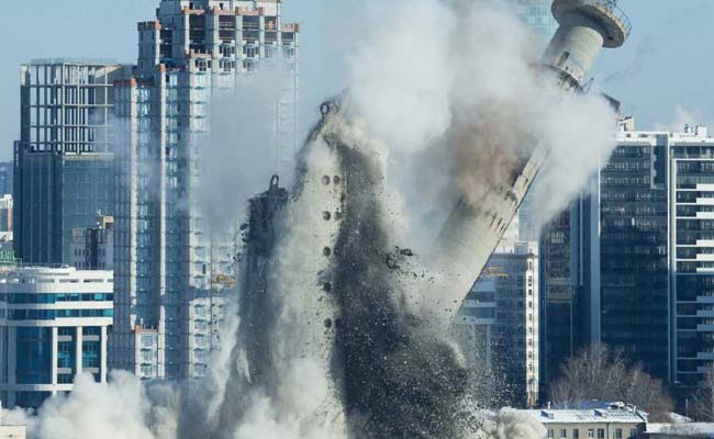 Russian World Cup City Razes 'Love It Or Hate It' Soviet-Era Landmark